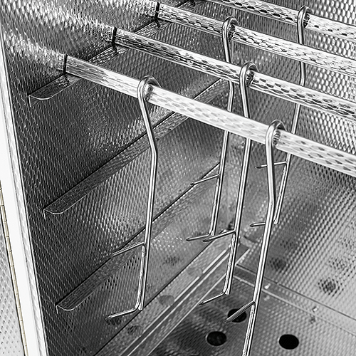 Räucherofen mit Fenster Medium isoliert aus geprägtem Cr-Edelstahl
