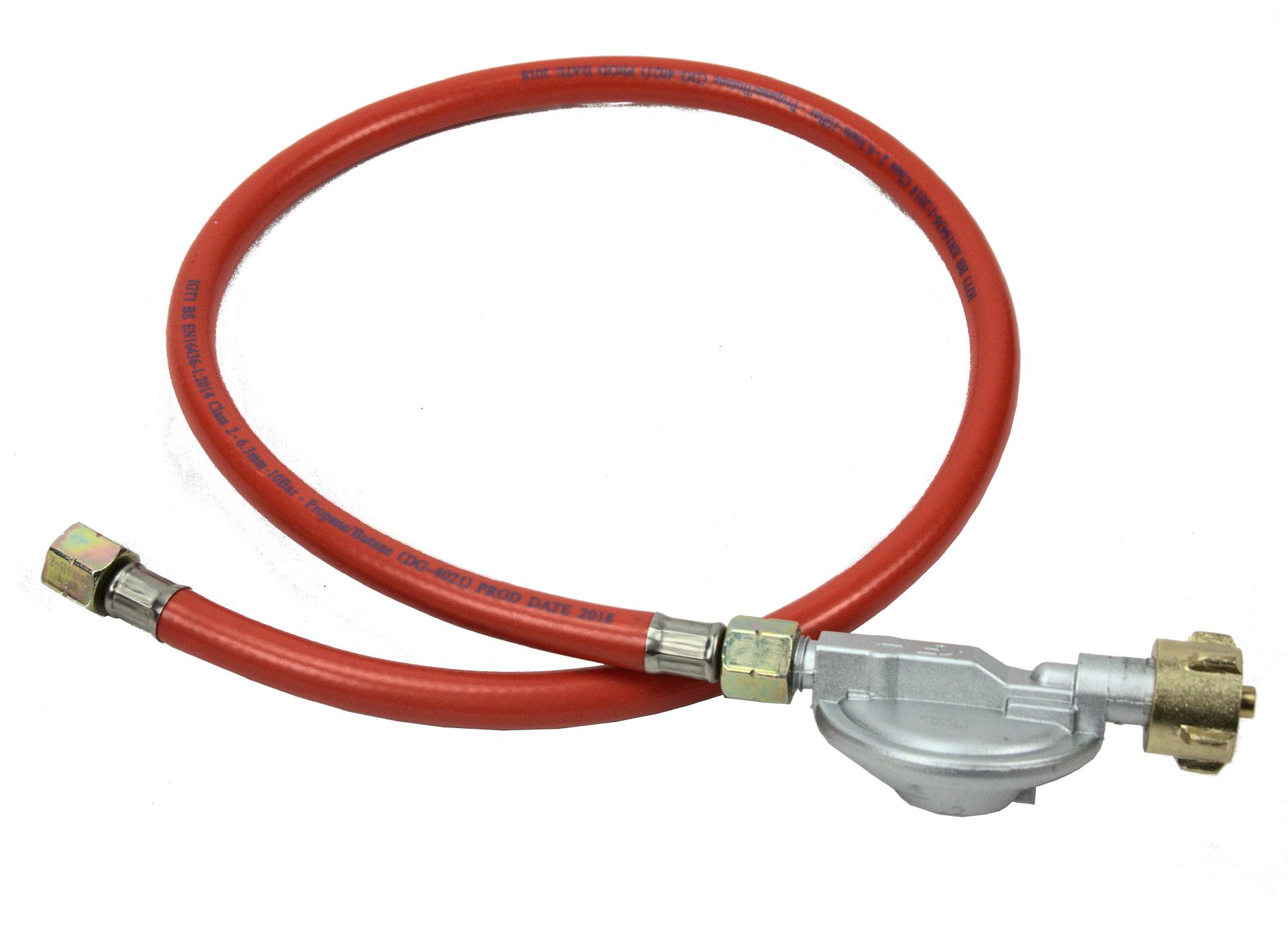 Régulateur de pression pour réchaud à tabouret 50mBar, tuyau de 1m inclus Régulateur de pression pour réchaud à tabouret 50mBar, tuyau de 1m inclus